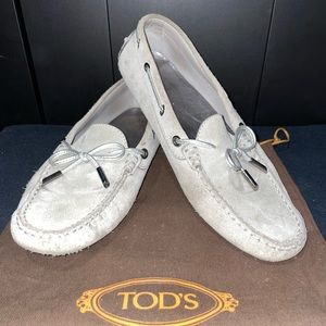 Tod's Women's Grey Suede Gommino Driving Moccasin Slipper Size EU 40